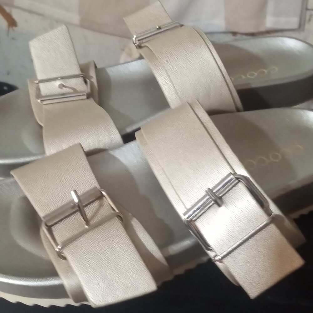 Women's Ccocci champagne Rogue sandals